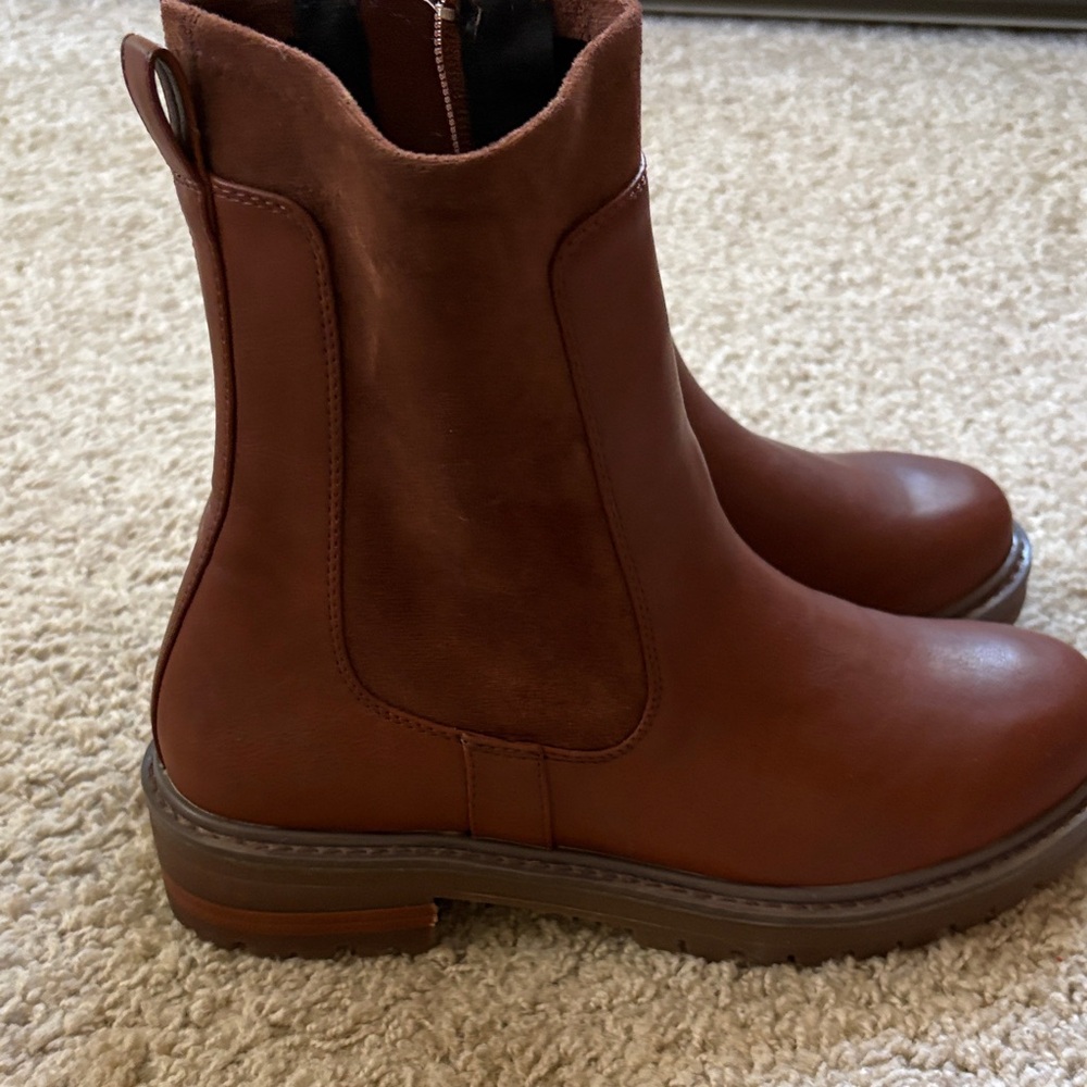Women’s Yellow Box Brown Ankle Boots
